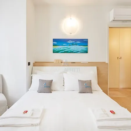 Aureliano Apartment - Solarium Lake View And Pool Desenzano del Garda