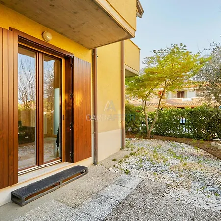 Aureliano Apartment - Solarium Lake View And Pool *