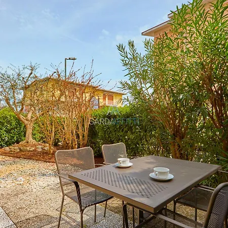 Aureliano Apartment - Solarium Lake View And Pool